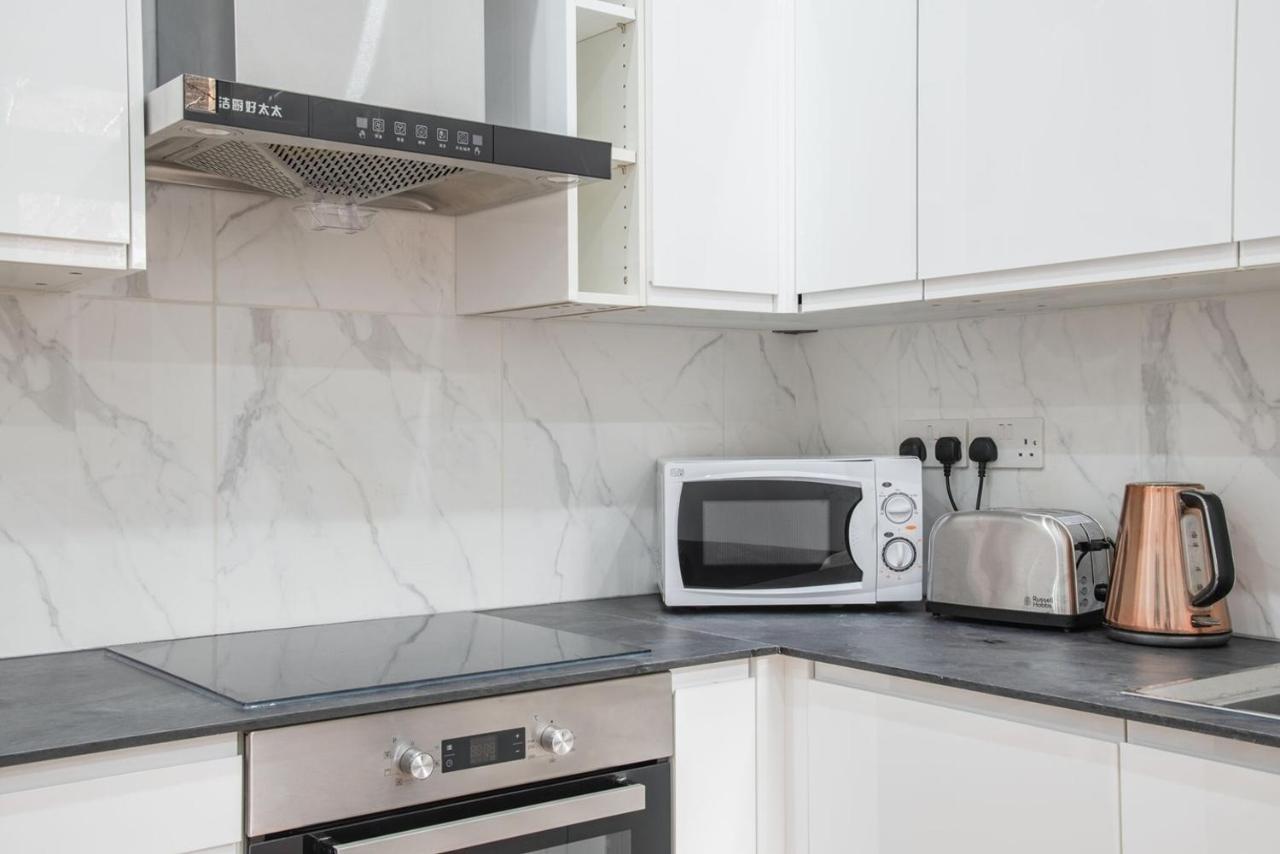 דירות לונדון Comfortable Flat In Hammersmith מראה חיצוני תמונה